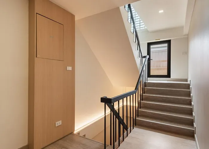 Newly Renovated 3br In Ferienhaus