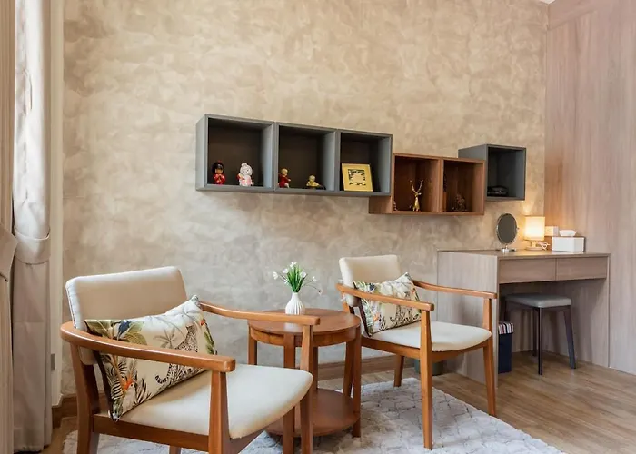 Newly Renovated 3br In Ferienhaus