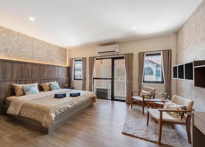 Newly Renovated 3br In Bangkok