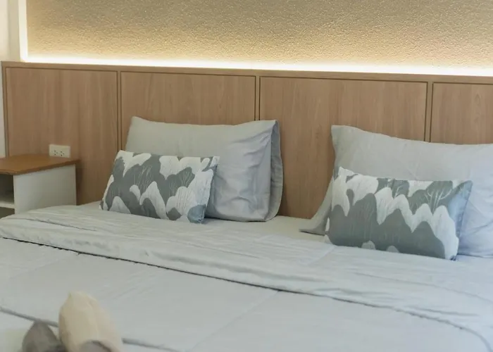 Newly Renovated 3br In Ferienhaus