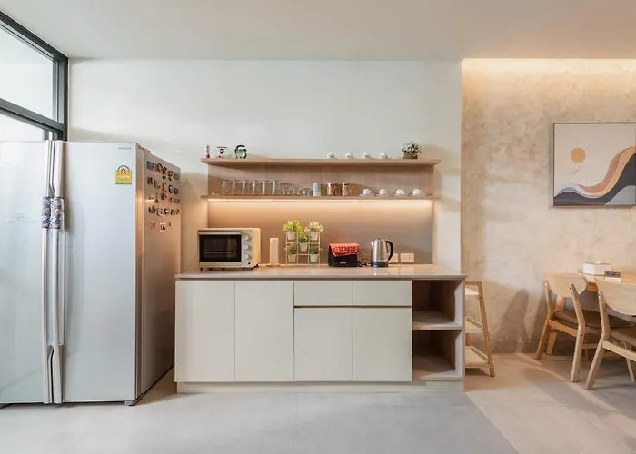 Ferienhaus Newly Renovated 3br In *